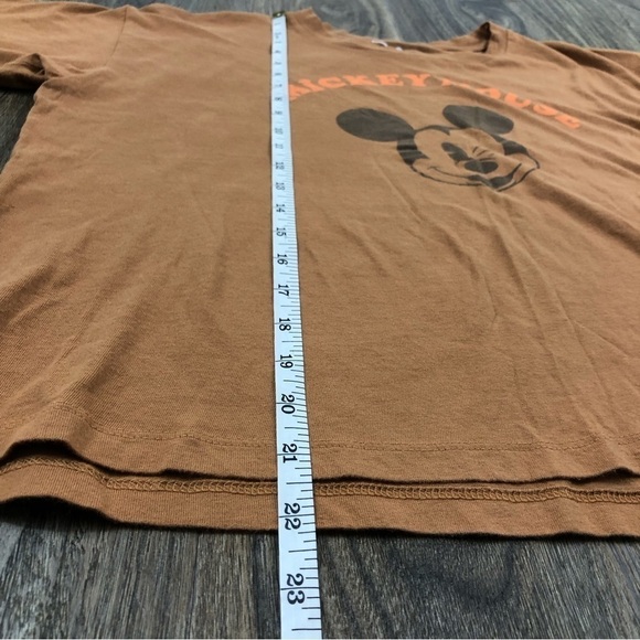 American Eagle Outfitters Disney Mickey Mouse 70's Vibe Boxy Slight Crop Top - Picture 6 of 9